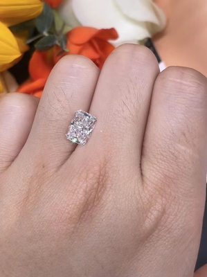 Großhandel CVD Lab Grown Diamond Radiant Shape IGI Zertifiziert 1ct F VVS2