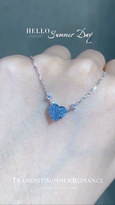 Blue Lab hat einen Diamant-Hängehalsband mit einem Herzschnitt von 1,51 Ct geschaffen.