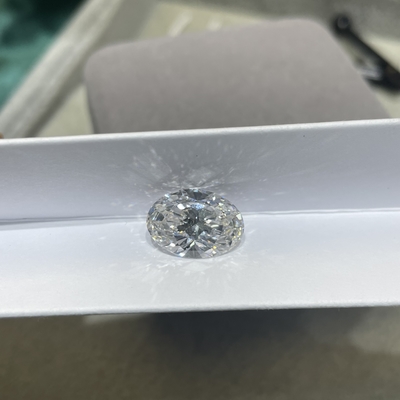 IGI-zertifiziertes Labor Weiße Diamanten Oval Brillantes Schnitt Weiß DEF VS-VVS Klarheit
